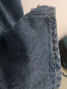 Wide Legged Jeans