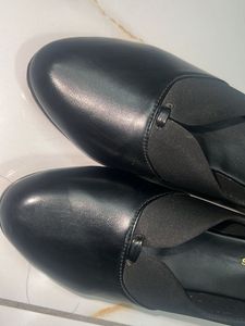 Black Wedge Stylish Pumps