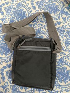 American Tourister Sling Bag