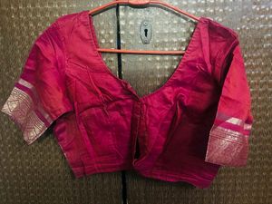 Beautiful Silk Saree With Blouse