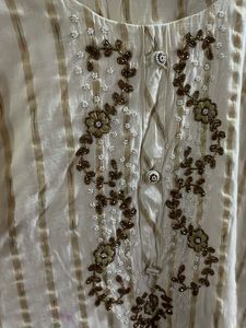 Elegant Embroidered Kurta