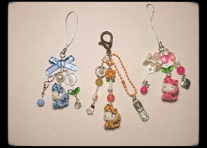 Hello Kitty Charms