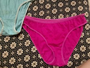 Lace Detailed Black Camisole