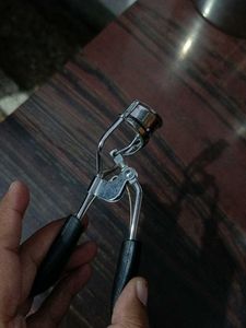 Eye Lashes Curler