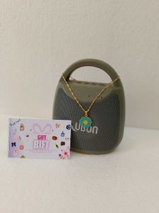 Elegant Everyday Essentials Gift Hamper