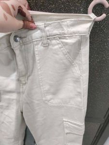 cargo pants with 6 pockets