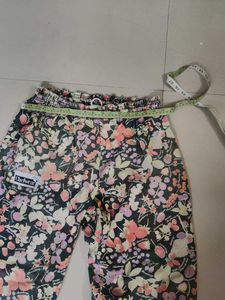 3/4 Cotton Floral Capri Women