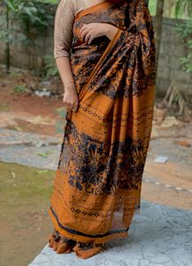 Elegant Floral Print Saree