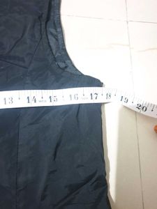 Stylish Black Sleeveless Jacket