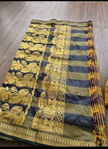 Vintage Checked Sari &amp; Blouse Set