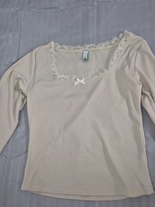 Lace Trim Long Sleeve Top