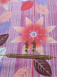 Red &amp; Gold Choker Set