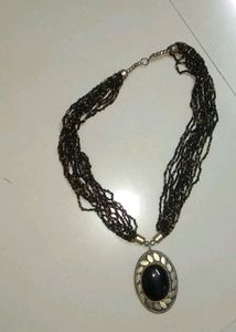 Oval Aesthestic Black Pendant Beads Set