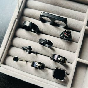 Black Rings