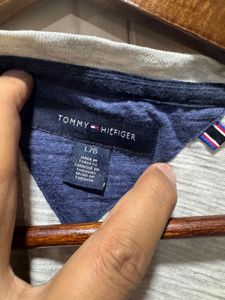 Tommy Hilfiger V-Neck TShirt