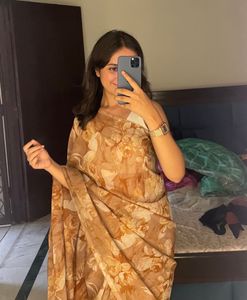 Floral Print Saree