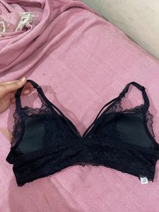 Sale‼️Black Pushup Front Hook Bra 🖤