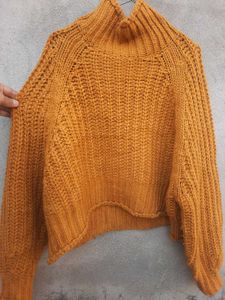 ❗️Highneck Crop Knitted Sweater