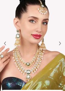 Bridal Jewellery Set ..