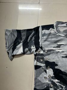 Abstract Print Tee