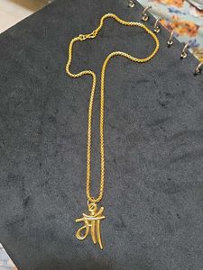 2K gold polish Maa Locket With Chain