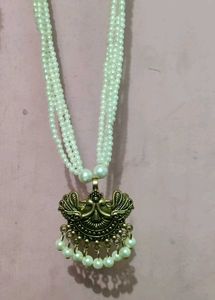 Pearl Beaded Peacock Necklace