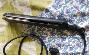 Philips KeraShine Hair Straightener. For Cash