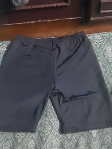 Men&#39;s Black Shorts