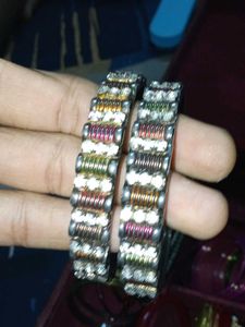 Vintage Rhinestone Bangle Set