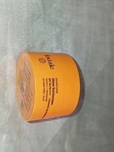 Colorbar Makeup Remover &amp; Foxtale Sunscreen