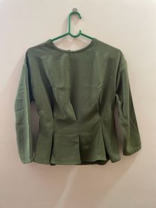 On Bumper Sale Women Top Kazo New