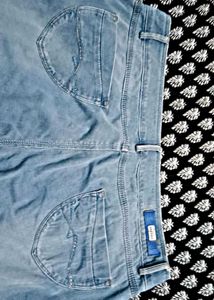 Cute Balloon Top &amp; Jeans Bundle