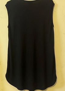 Sleeveless embroidered Black Top
