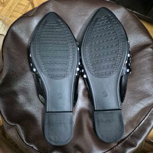 Chic Black Mules with Polka Dot Bow