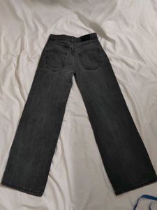 straight jeans