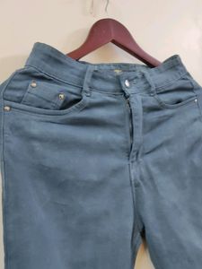 Straight denim