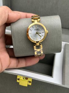 Fossil PREMIUM QUALITY LADIES WATCH AT SALE