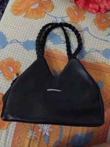 2 Black Handbag Set