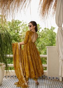 wedding season sale 🎉🎉Elegant Mustard Kurta Set