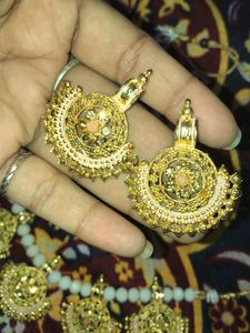 artificial jewellery like new