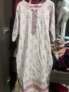 Floral Embroidered Kurti