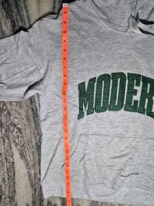 Gray &#39;Modern&#39; Hoodie