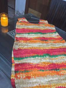 Colorful Women&#39;s Kurti
