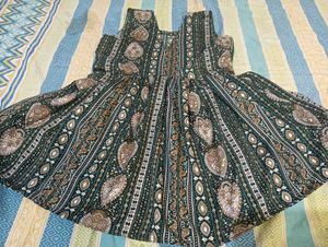 Patterned Green Top