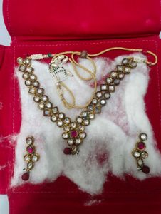 Kundan Set