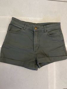 H&amp;M Shorts