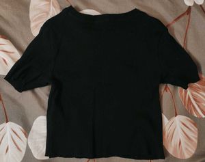 Black Ribbed Crop Top