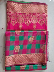 Pink &amp; Gold Sari