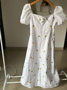 Floral Embroidered White Cotton MAXI Dress 🌼