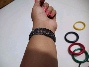 10 BANGLES  COMBO